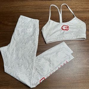 CycleBar x Glyder White & Gold Leggings and Sports Bra Matching Set (Medium)